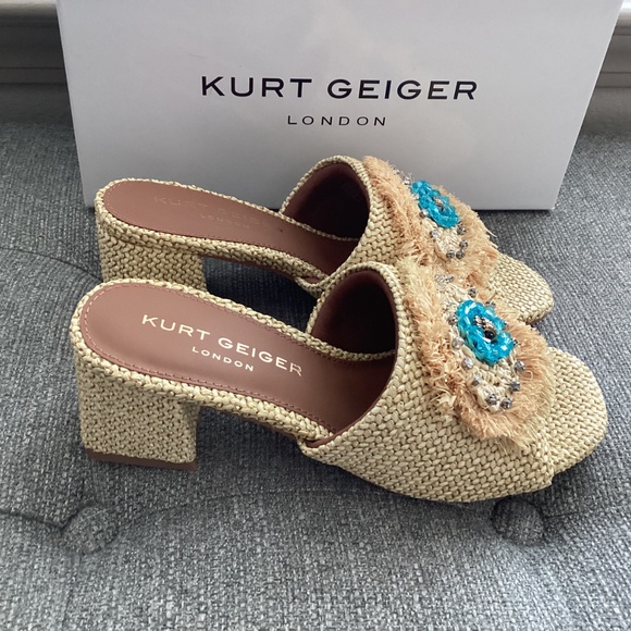 Kurt Geiger London Olive Block Heel Slide Sandal (Women), size 6.5US / 36.5EU - Picture 4 of 12